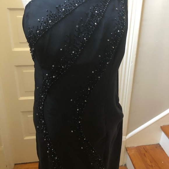 Evening Dress - Picture 2 of 7